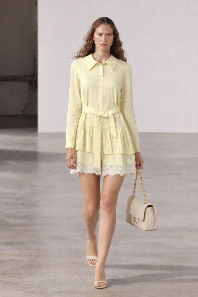 Dress Short -Beige Collar